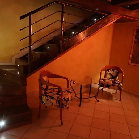 Vila Romeo And Juliet